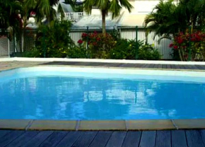 Appartement moderne à Saint-François, 35m² avec piscine